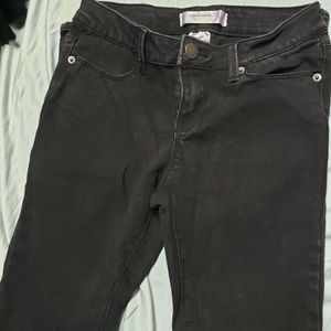 Black skinny jeans
